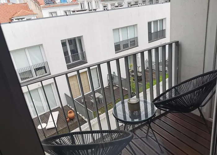 Lisbon Downtown Apartment Free Parking